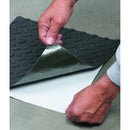 WESTERN SAFETY 98858 Alfombrilla De Seguridad De Goma Autoadhesiva Con Superficie De Rodadura 12 pulg. X 12 pulg.